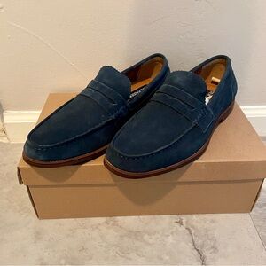 Steve Madden Blue Suede Loafers